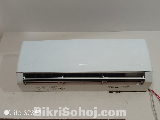Gree inverter AC (1 ton) for Urgent Sale